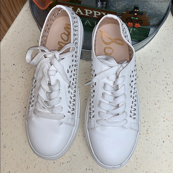 Sam Edelman Shoes - Sam Edelman white peekaboo Aztec sneakers size 8